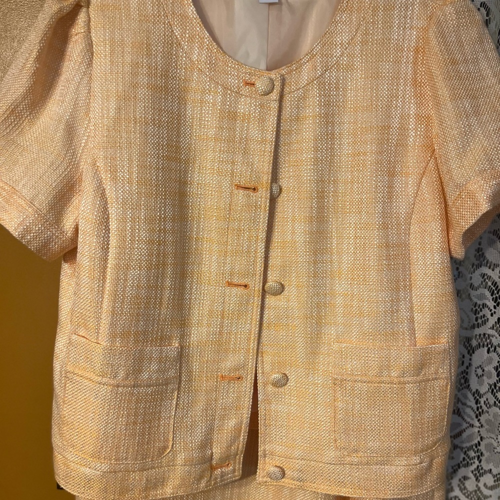 Liz Claiborne Elegant Textured Jacket